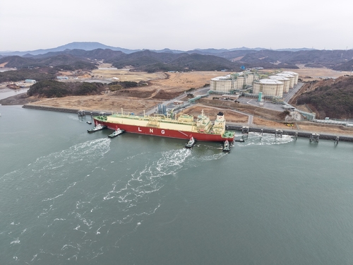 SK이노베이션 E&S, 호주 바로사 LNG 국내 첫 입항_윤영숙