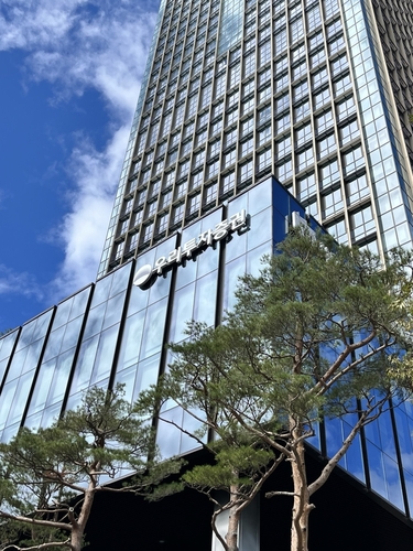 우리투자증권, 발행어음 기반 예금·CMA 금리 0.3%P 인상…최대 연 3.3%_송하린