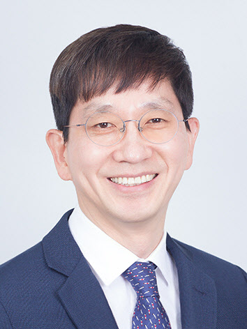 KB금융, 신임 사외이사에 서정호 변호사 추천_이현정