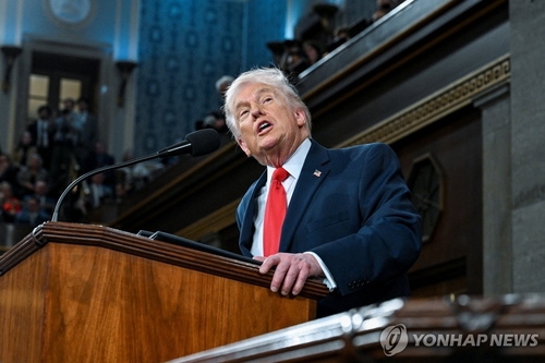 트럼프 "빅테크, AI 데이터센터 전력 확보 책임 있어"_박지은