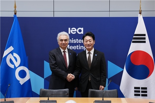 파티 비롤 IEA 사무총장과 이호현 기후에너지환경부 제2차관