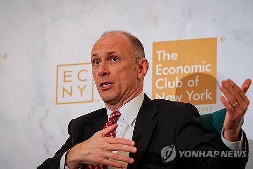 시카고 연은 총재 "지금은 연준에 긴박한 순간…많은 게 걸려 있다"_진정호