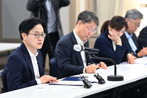 [현장에서] 김정관 산업장관의 '오전 10시'_유수진
