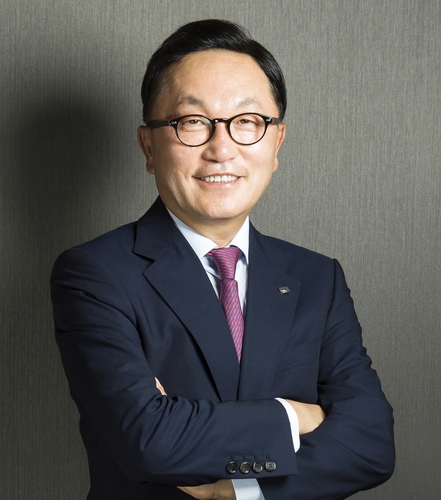 "최고 부자보다 최고 기부자 되겠다" 미래에셋 박현주, 16년연속 배당금 전액 기부_노요빈