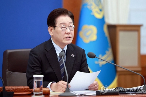 지난 6일, 국무회의 겸 비상경제점검회의에서 발언하는 이재명 대통령