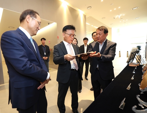 산은 회장 "첨단기금으로 비수도권 중소·중견기업 자금 수요 대응"_한종화