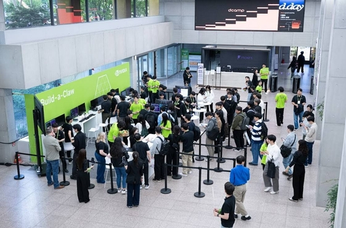 '칩 판매' 넘어 생태계 전쟁…엔비디아가 한국 시장에 공들이는 이유_윤영숙