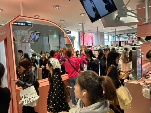 지난 28일 오후, 올리브영N 성수 2층 모습