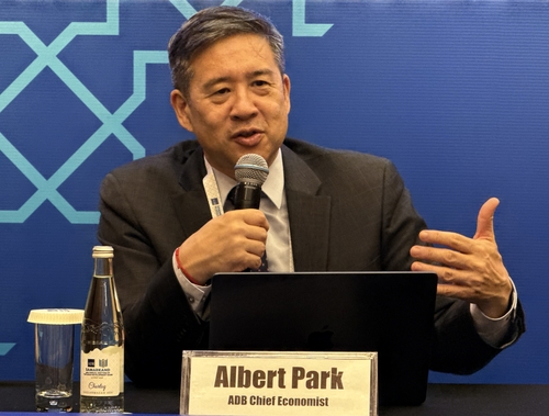 알버트 박 ADB 수석이코노미스트 "중동전쟁만 보면 韓 성장률  0.9%p 하방 압력"_손지현