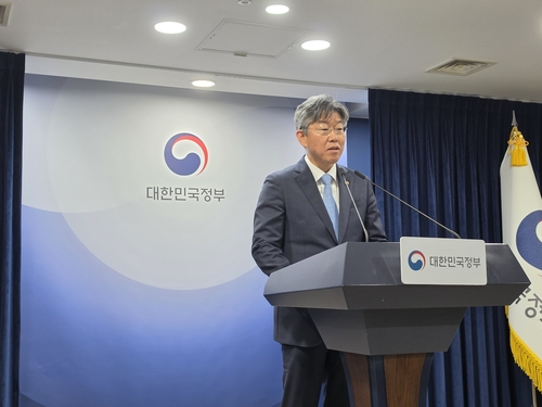 국토부, '세입자 있는 주택' 실거주 유예 "매물 출회 효과 있을 것"_정필중