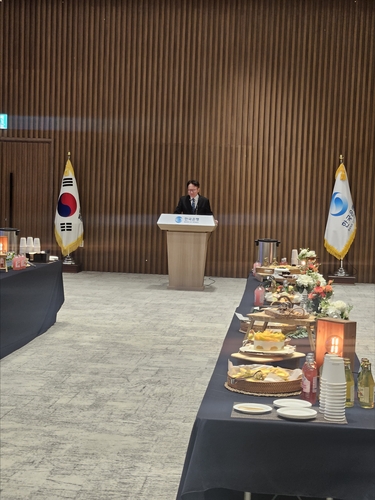 채권시장과 민생의 '우군' 신성환 이임사…"韓 통화정책, 美보다 어려워"_노현우