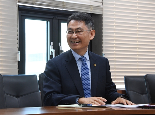 정부, '한국형 개발금융' 추진…민간 재원으로 개도국 수주 공략_박준형