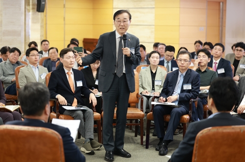 주택업계, 공급 타운홀 미팅서 "대출규제 완화 필요"_한이임