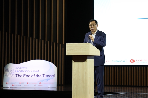 이영준 롯데화학군 대표 "2030년 이후 전략소재 비중 60% 이상으로"_정수인