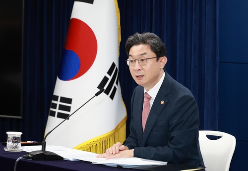 [금융위 1년 성과] 포용금융전략추진단 가동…'잔인한 금융' 벗어난다_이수용