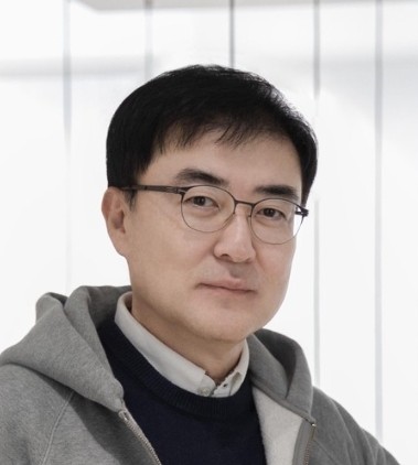 [손병두의 금융나침반] AI시대에 이기는 법…조직이 답이다_장순환