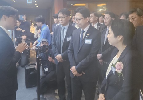 배경훈 부총리, "엔비디아에 버금가는 기술력 확보 중"_서영태