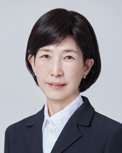 삼양식품 김정수 회장, 자녀 전병우·전하영에 주식 20만주 증여_정수인