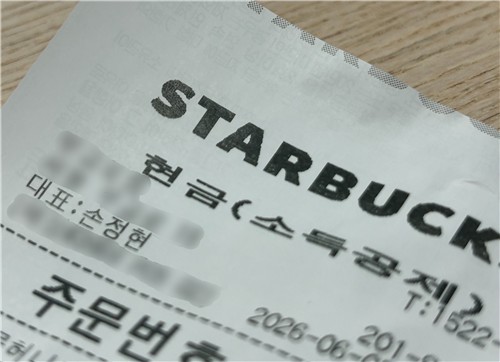 [현장에서] 해임 이후에도 남은 스타벅스 대표의 이름_정수인