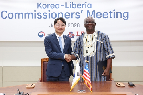 국세청, 라이베리아와 정보교환·징수공조 MOU…韓선사 세정지원 당부_최욱