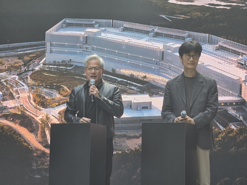 젠슨 황, "네이버와 AI 클라우드·모델 전 세계 확장"(종합2보)_윤영숙