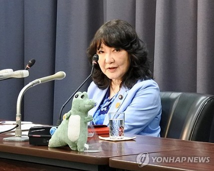 日 재무상 "외환시장에 단호한 조치 입장에 변화 없어"(상보)_박지은