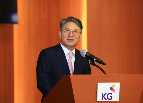 KG그룹, 순익 50% 주주환원에 쓴다…곽재선 회장 "저평가 해소할 것"_윤은별