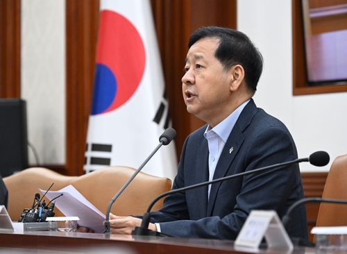 구윤철 "리스크 완화됐지만 암초 여전…지방 공공요금 최대한 동결"_박준형