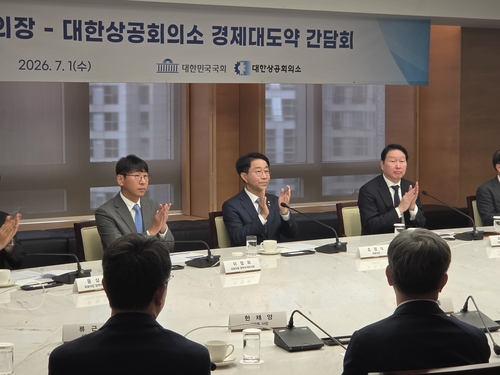 최태원 "기업은 방향 보여야 움직여…어려운 건 '언제 될지 모르는 답"(종합)_윤영숙