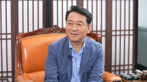 더불어민주당 소속 이광재 예산결산특별위원장.