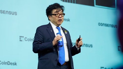 톰리 비트마인 이머전 의장 