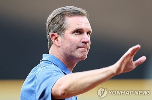 앤디 버시어 미국 켄터키 주지사(민주당)