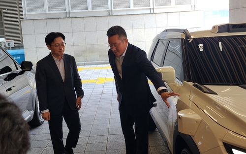 미래차 속도 내는 산업부…장관 "美·中과 격차 충분히 따라잡을 수 있어"(종합)_주동일