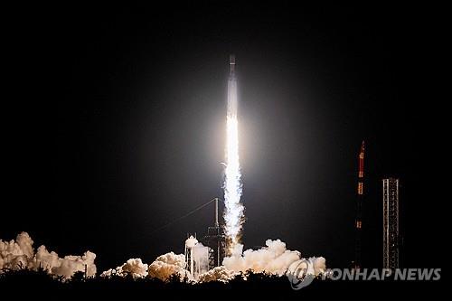 스페이스X 로켓 발사 장면