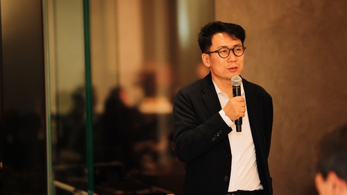 한일 반도체 협력을 강조하는 이병기 SK하이닉스 양산총괄