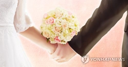 [세법개정안] 결혼하면 100만원 세액공제…올해 1월부터 소급적용_박준형