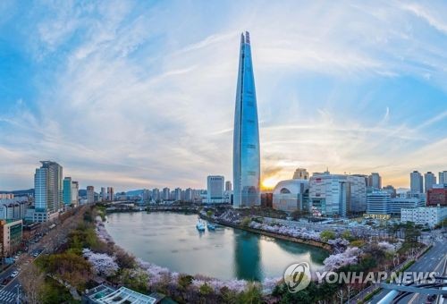롯데물산, 회사채 수요예측서 모집액 네배 이상 확보_박준형