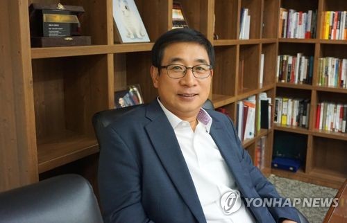 '1세대 가치투자자' 허남권 신영운용 사장, 대표서 물러나_정필중