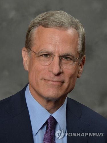 前 댈러스 연은 총재 "내년 침체 없을 가능성 상당해"_윤영숙