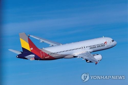 한진 계열사 되자마자…아시아나, 차입금 1.1조 갚는다_유수진