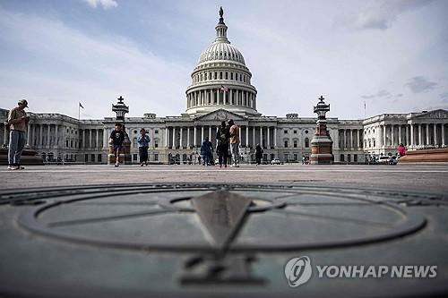 미 상원, 6개 임시 예산안 통과…셧다운 '아슬아슬' 모면_정선영