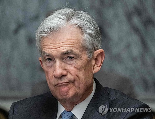 "여름휴가 일찍 반납해야 하나" 파월, 잭슨홀서 금리인하 선언 가능성_문정현