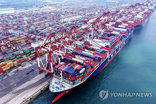 中 1~2월 수출 3.4%↑…수입 7.3%↓(상보)_강수지