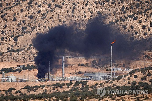 [뉴욕유가] 이라크 유전 드론 공습에 나흘만에 상승…WTI 1.8%↑_최진우