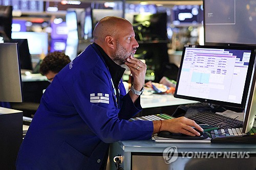 뉴욕증시, 차익실현 속 다우는 최고치 경신…혼조 출발_진정호