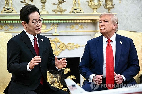 트럼프 "한국과 무역 포함 여러 논의…'마스가' 강력 추진"(상보)_최진우