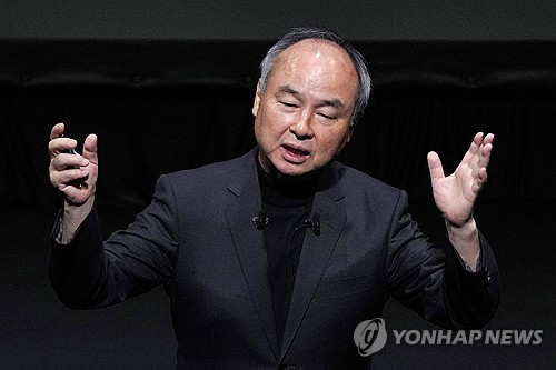 소프트뱅크그룹 개인 대상 회사채 발행액 10조 엔 육박_윤시윤