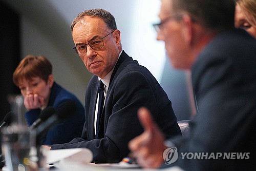 BOE 총재 "3월 금리 인하 가능성 50% 전망은 나쁘지 않아"…파운드 급락_최진우