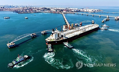 G7, 비상 석유 비축량 방출 검토…유가 상승폭 축소(상보)_권용욱