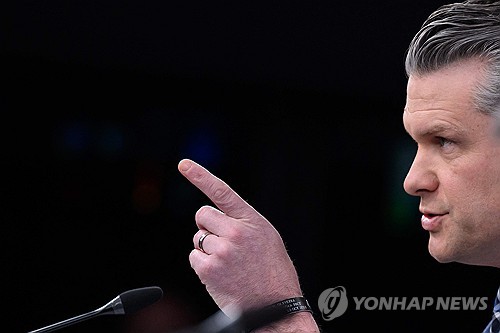美국방부, 이란에 '마지막 일격' 준비…지상군 투입·대규모 폭격도 염두_윤정원